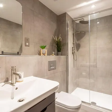Stayzeni, Ouse Court Fantastic 2 Bed Flat Appartement York